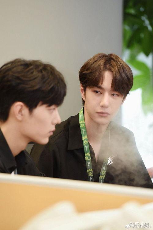 圈内人士爆料王一博肖战关系最新,圈内人士曝最新动态,友情还是另有隐情? 第3张 圈内人士爆料王一博肖战关系最新,圈内人士曝最新动态,友情还是另有隐情? 第3张